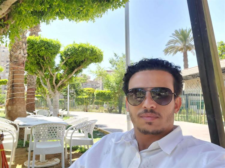 مقال لفلاح أنور : شخصية يمنية ناجحة ومميزة في القاهرة المصرية ( 9 ) الشاعر النقيب خولان منصور الشايف