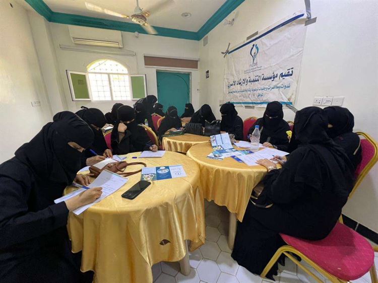 الإرشاد الأسري ينظم محاضرة حول الأبوة والأمومة الجيدة وتعزيز العلاقة العاطفية بين الوالدين والطفل