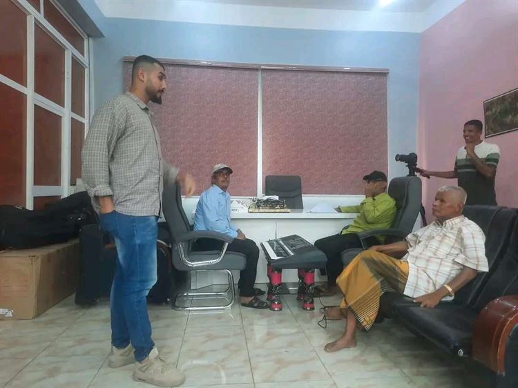 كورال قيثارة عدن يدشن أولى اختبارات الأداء لقبول المواهب الغنائية