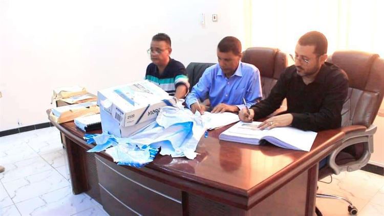 فتح مظاريف الاشراف على جسر غرير بالمكلا