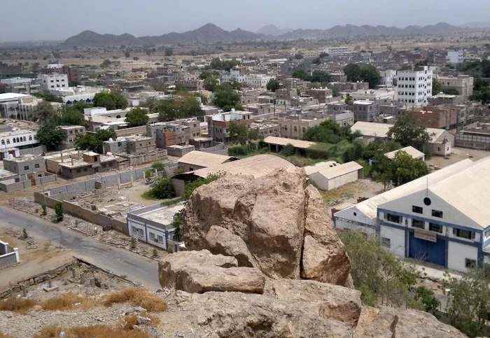 امرأة تثير قلق أهالي عسلان بخنفر