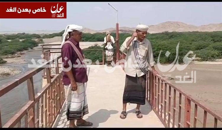 مدير عام مديرية احور يتفقد منشاة الري في دلتا أحور