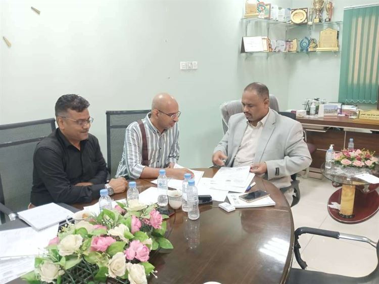 الجمحي يلتقي منظمة أنتر سوس ويشيد بتدخلاتهم في القطاع الصحي بحضرموت