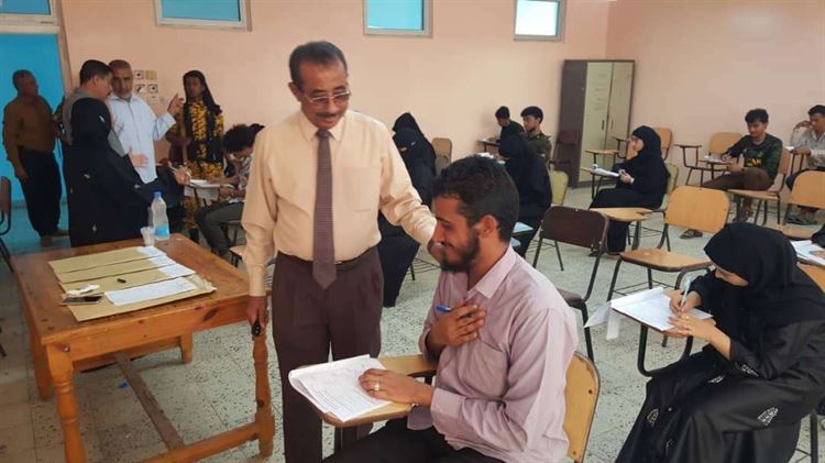 إجراء امتحان القبول للعام الدراسي الجديد بمعهد أمين ناشر