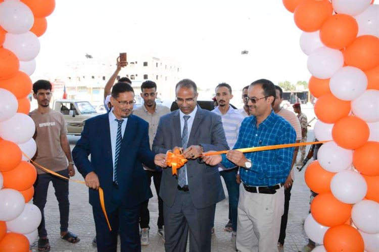 وزير الشؤون الاجتماعية يفتتح سكن بازرعة للطالب الجامعي في عدن
