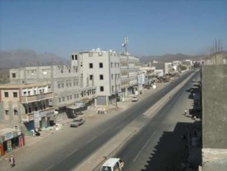 ردفان.. عملية ناجحة لإزالة كيس على مبيض أم حامل