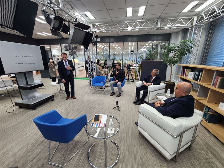 السفير عادل السنيني يزور مؤسسة نيبون الإعلامية الرائدة ويلتقي برئيس المؤسسة