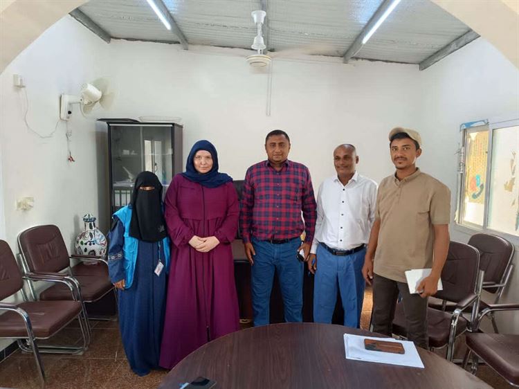 المكرشب يلتقي ضابط مكافحة الألغام في بعثة اونمها الاممية