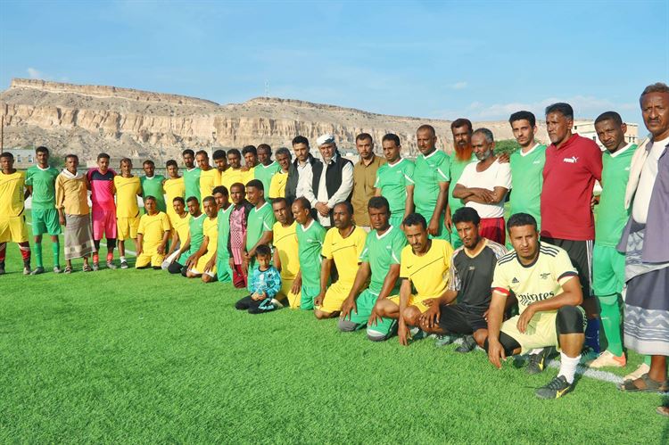 منتخب قدامى نجوم نادي المحفد يتعادل مع منتخب قدامى نادي احور في المباراة الودية التي اقيمت بالمحفد