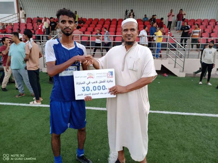 في دوري عدن الممتاز .. الجلاء ينتزع نقطة ثمينة من أمام المتصدر التلال بعد تعادل إيجابي