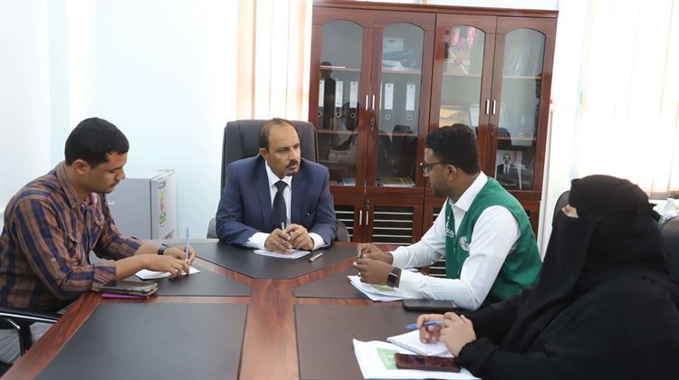 محافظ حضرموت يطلع على انشطة مشروع كفاله الأيتام و التمكين الاقتصادي لأسرهم (المرحلة الثانية) الممول من مركز الملك سلمان