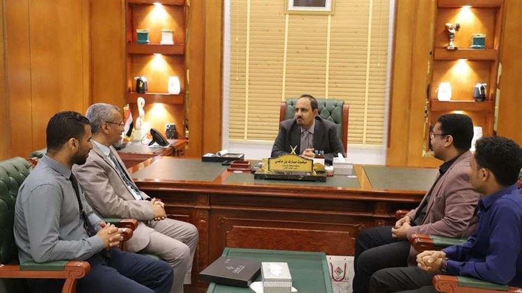 محافظ حضرموت يطلع على تحضيرات مؤسسة العون لتدشين منتدى "تضامن" للتنمية نهاية نوفمبر الجاري