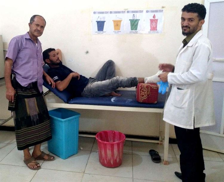 الدغفلي يطمئن على سلامة مدير مكتب الإعلام بعد تعرضه لحادث بدراجة نارية