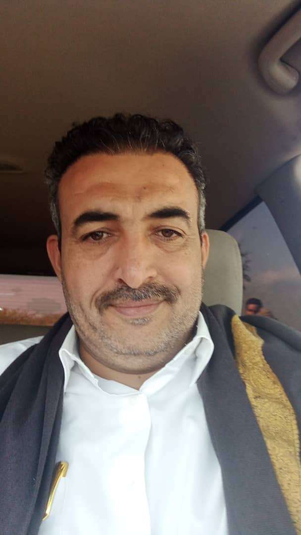 الشيخ حسين الجنيدي يعزي بوفاة الشيخ محسن النقيب محافظ لحج سابقا