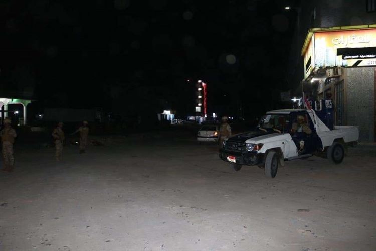 إطلاق نار يستهدف منزل وزير الدفاع بعدن