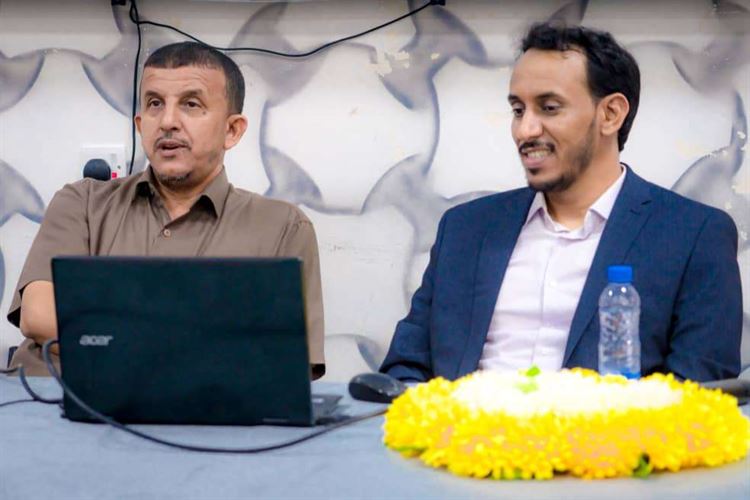 عقد ندوة علمية حول التجارة الرقمية والتسويق الرقمي في عتق بشبوة