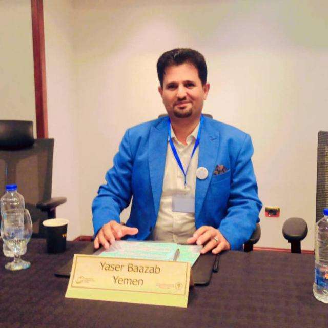 مدير إعلام أبين يُعزّي الصحفي الزميل صلاح السقلدي بوفاة والدته