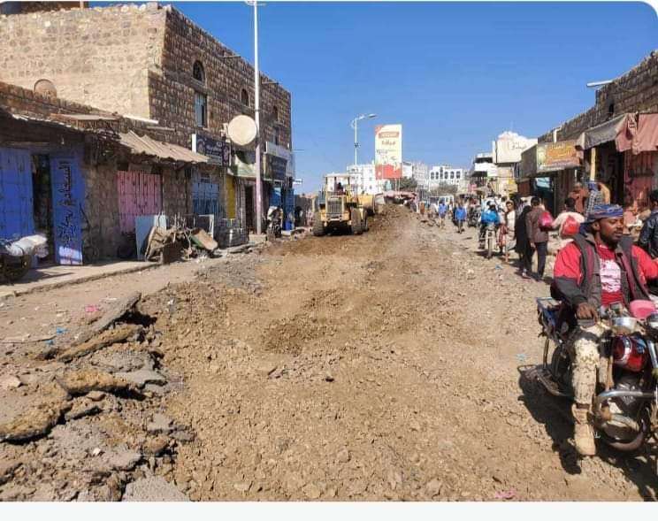 السلطة المحلية بالشمايتين تدشن العمل في شارع الفرزة وسط مدينة التربة وتهيب بجميع المواطنين التعاون الإيجابي مع فريق العمل.