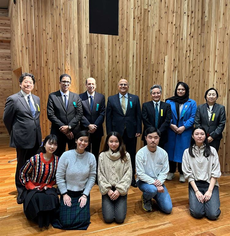 سفير اليمن لدي اليابان يزور جامعة كيئو لبحث توسعة مجالات التبادل الثقافي والعلمي