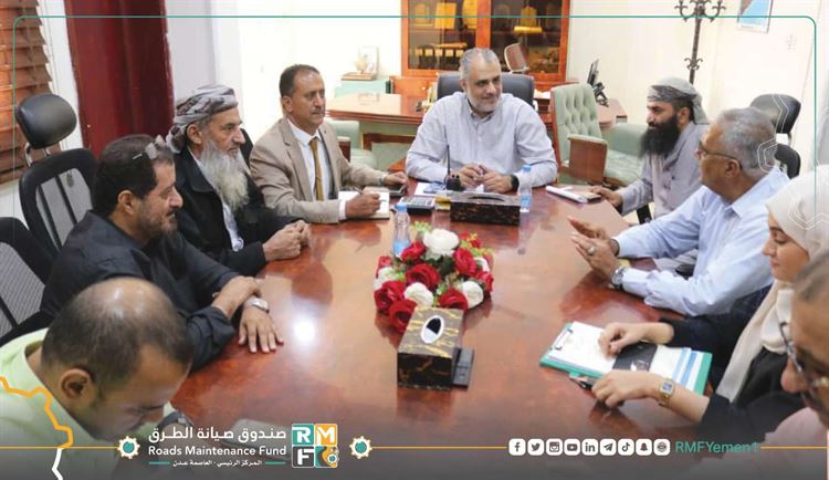 الماس يوقع عقد تنفيذ مشروع التدخل الطارئ لطريق سوق السلام _ لبعوس في يافع