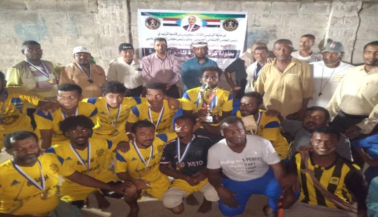 طائرة الإتحاد تتوج بكأس بطولة الطائرة للفرق الشعبية بدلتا أبين