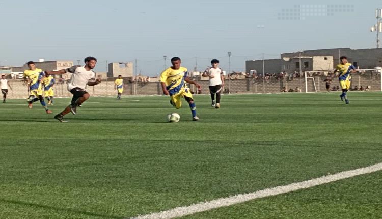 في مباراة وصفت بالنهائي المبكر.. التضامن يتخطى الصمود ويصل للنهائي في دوري شهداء شقرة الرمضاني