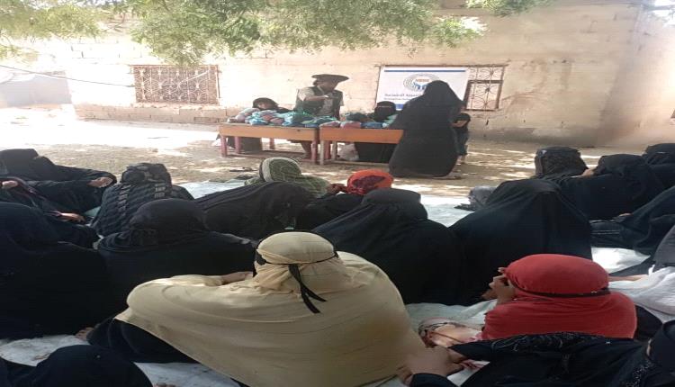 جمعية المسيمير التنموية توزع كسوة العيد بدعم من اتحاد الجمعيات والمؤسسات