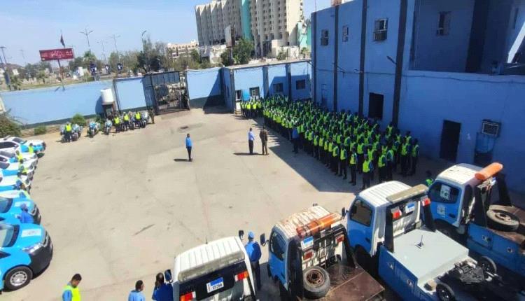 مدير شرطة عدن يتفقد سير العمل في إدارة المرور عقب انتهاء إجازة عيد الفطر المبارك