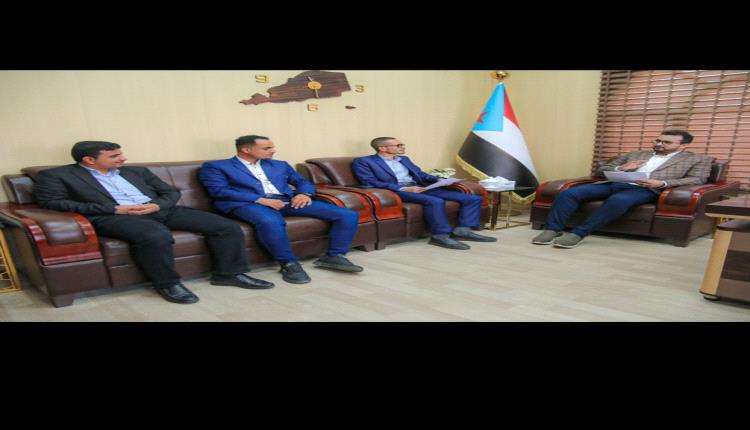 الهيئة الوطنية للإعلام تقر إطلاق موقع الكتروني وطباعة كتاب لأول دليل سياحي للعاصمة عدن