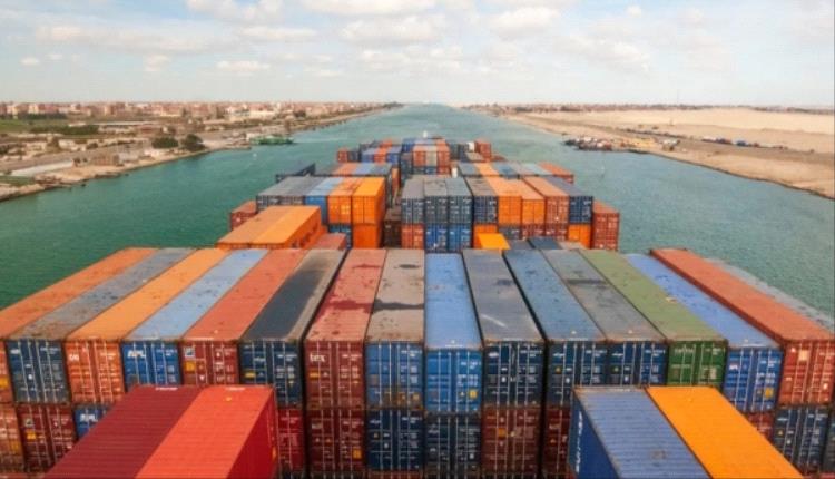  هجمات الحوثيين في البحر الأحمر تعيق دخول شحنتين طبيتين لليمن والسودان
