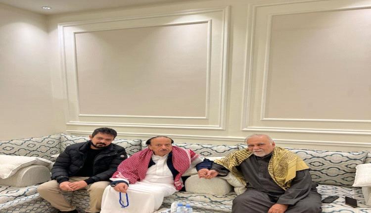 اللواء ناصر منصور هادي يستقبل المستشار مكاوي
