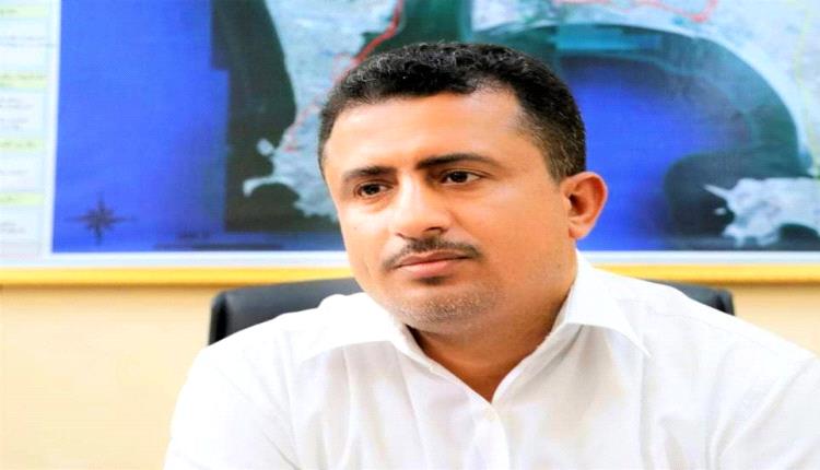 مدير كهرباء عدن يوجه ببناء غرفة لمحول كهربائي بالممدارة