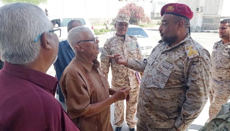 الموسيقار بن غودل و العميد الكود يزوران معهد الفنون بعدن