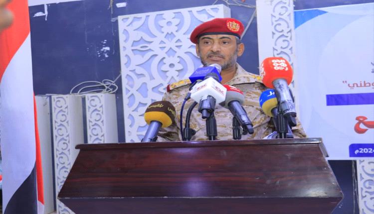 رئيس هيئة الأركان يشيد بالدور الاستراتيجي للمقاومة الشعبية في إسناد أبطال القوات المسلحة