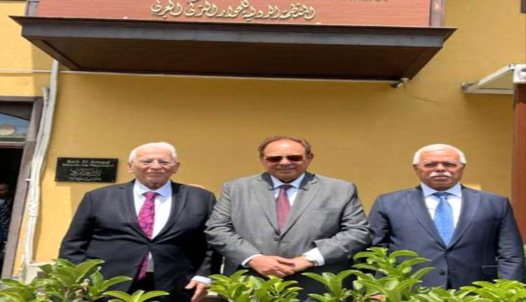 الرئيس علي ناصر يلتقي رئيس المنتدى  الدولي للحوار التركي العربي 