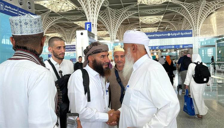 رئيس لجنة مكتب شؤون حجاج اليمن بالمدينة المنورة يترأس اجتماعًا للجنة الرقابة