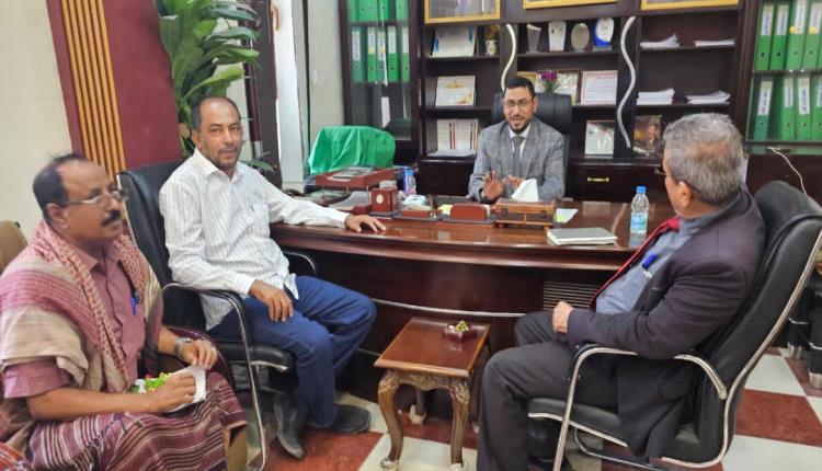 وكيل محافظة شبوة د. لمروق يتفقد مستوى الانضباط الوظيفي عقب إجازة عيد الأضحى المبارك
