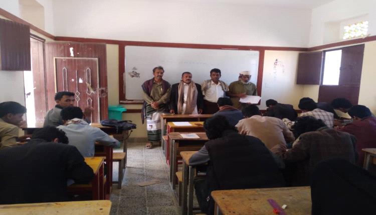 بحضور عضو هيئة رئاسة مجلس شبوة الوطني تدشين اختبارات الفصل الثاني في مدارس مديرية الطلح