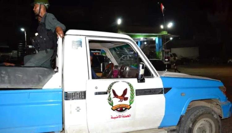 الأجهزة الأمنية بشرطة تعز تضبط مطلوبا بقضايا تقطع ونهب بقوة السلاح