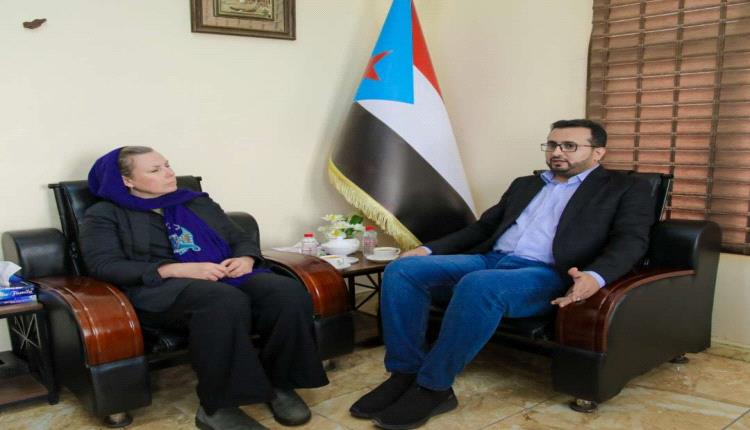 رئيس الهيئة الوطنية للإعلام يلتقي الوفد الإعلامي السويدي

