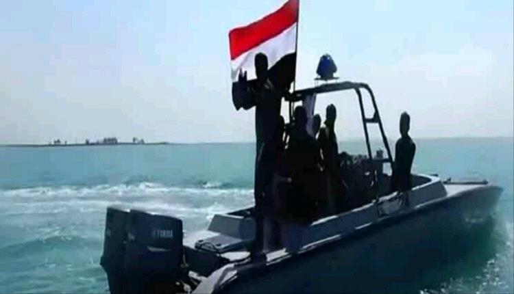 البحرية البريطانية: بلاغ عن حادث على بعد 76 ميلاً بحرياً شمال غرب الحديدة