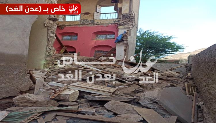 انهيار منزل قديم في صيرة
