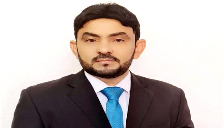 الأهدل: الحكومة الشرعية لن تقبل بأي تدخل بري دولي في اليمن 
