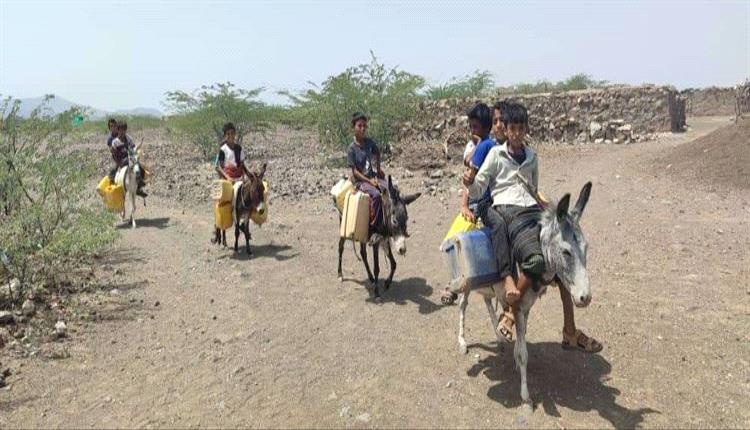 أهالي منطقة جحين يعانون الإهمال في المشاريع الخدماتية
