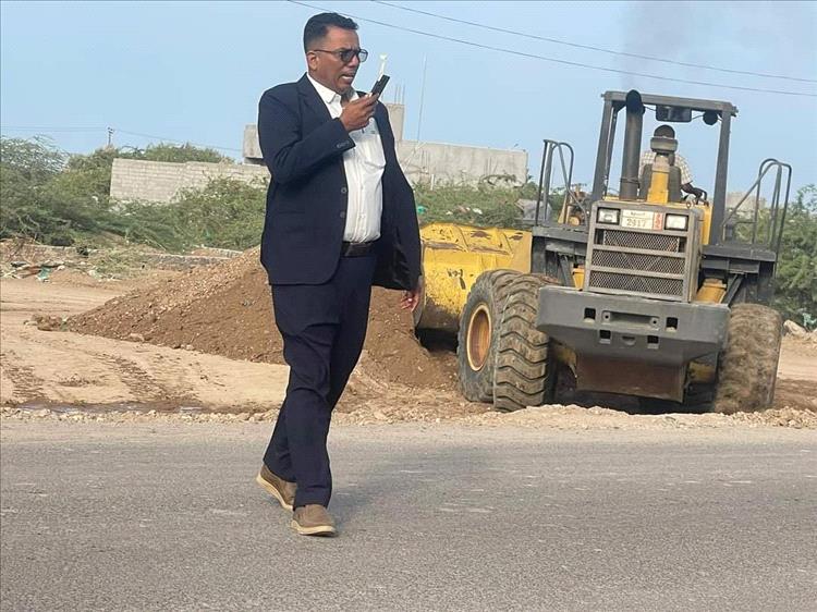 العميد طارق صالح يتفاعل مع الإعلامي صالح العبيدي ويعد بالمزيد من الأعمال الإنسانية