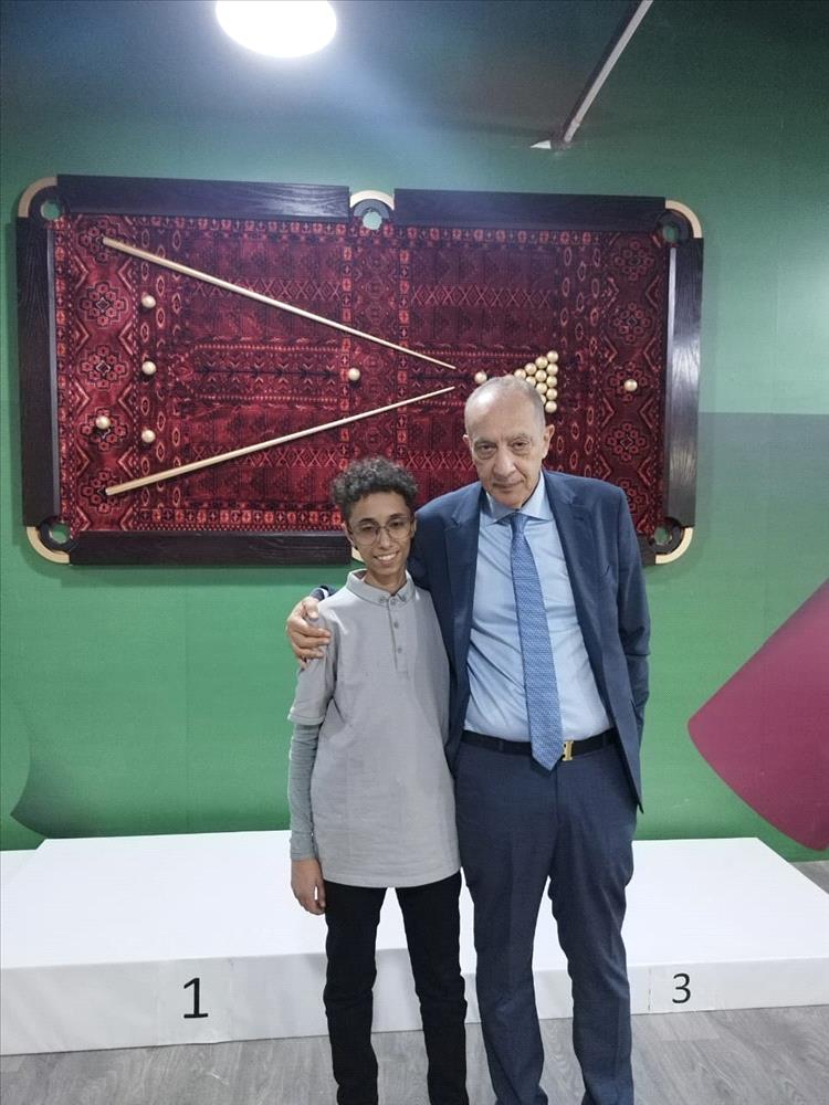 أقطاب البطولة العربية للبلياردو والسنوكر يشيدون بالنجم اليماني احمد الغرافي