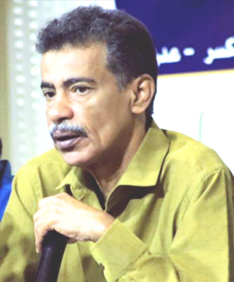محمد ناصر العولقي: مهاجمو الانتقالي يتناقضون مع أنفسهم ويثيرون السخرية