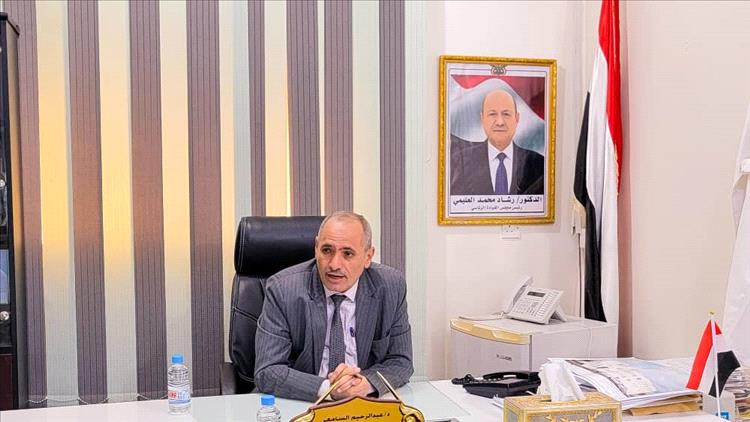 وكيل أول محافظة تعز يطلع على سير العمل في المكاتب التنفيذية والمديريات بعد إجازة عيد الفطر