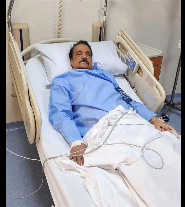 نقل القيادي السياسي علي منصر إلى المستشفى إثر وعكة صحية مفاجئة
