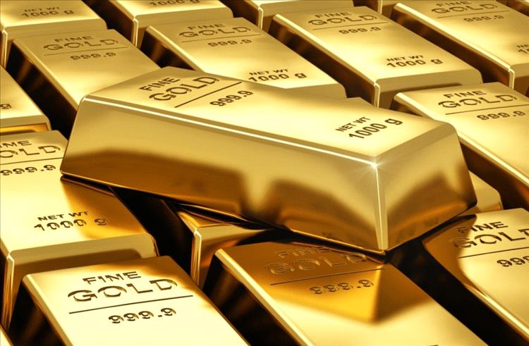 تراجع أسعار الذهب في الأسواق العالمية وسط صعود الدولار وهدوء التوترات التجارية